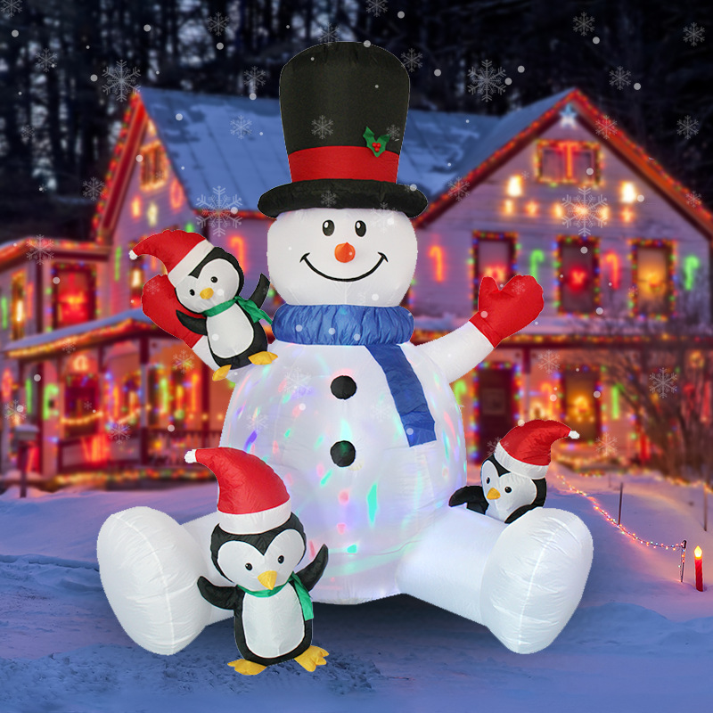 Pupazzo di neve gonfiabile di  - Christmas Lights Outdoor recensione e prezzo