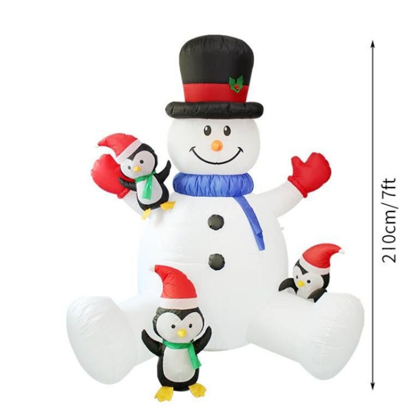 Pupazzo di neve gonfiabile di  - Christmas Lights Outdoor recensione e prezzo