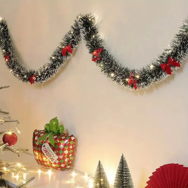 Ghirlanda di orpelli natalizi  - Tinsel Garland Decoration recensione e prezzo